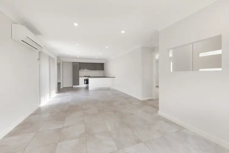 Sixth view of Homely house listing, 1/61 Clayton Crescent, Rutherford NSW 2320