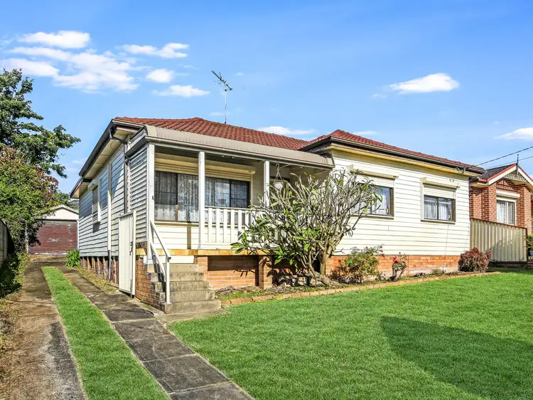 10 Gregory Street, Greystanes NSW 2145