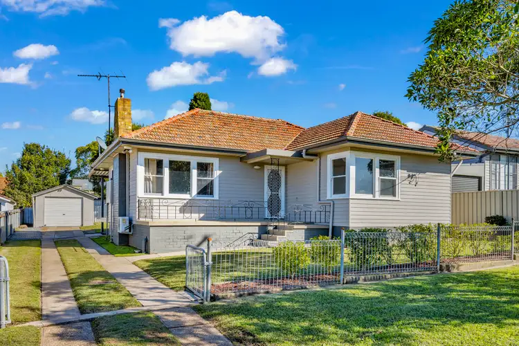 18 Neville Street, Rutherford NSW 2320