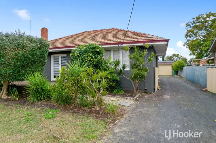 32 Balgore Way, Carey Park WA 6230