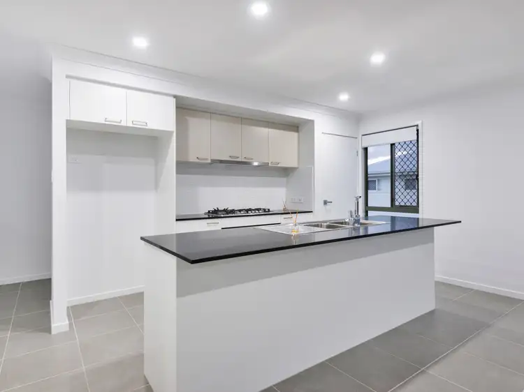 82 Lunar Circuit, Spring Mountain QLD 4300