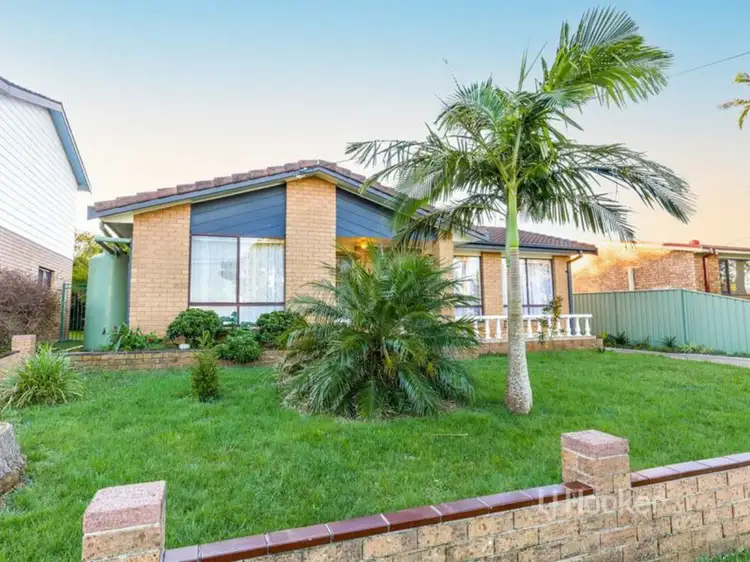 7 Ridgelands Drive