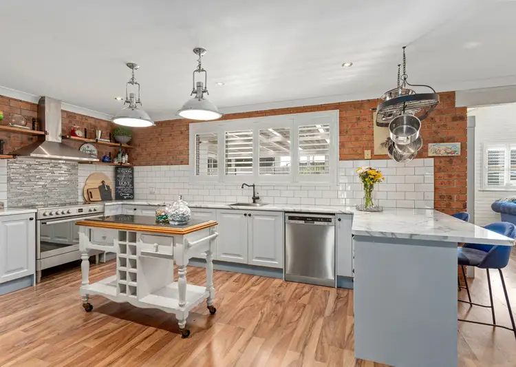 19 Bushland Drive, Taree NSW 2430