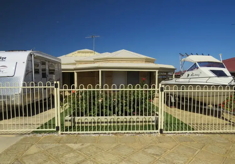 Third view of Homely house listing, 29 Belinda Loop, Dawesville WA 6211