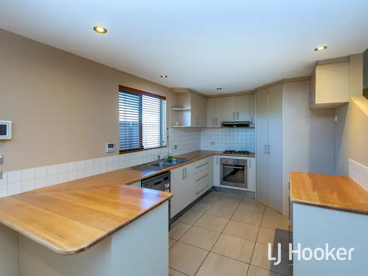 Sixth view of Homely unit listing, 1/4 Maconochie Road, Mount Johns NT 874