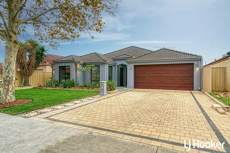 57 Towncentre Drive, Thornlie WA 6108