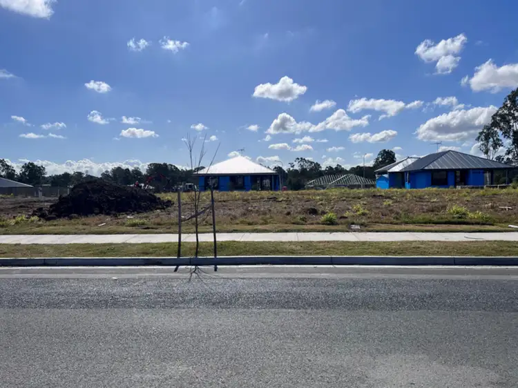 18 Bayes Road, Logan Reserve QLD 4133