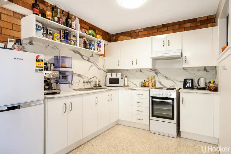 Sixth view of Homely unit listing, 2/162 Scenic Highway, Lammermoor QLD 4703