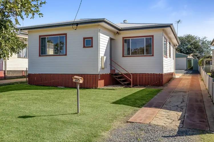 15 Ethel Street, Newtown QLD 4350