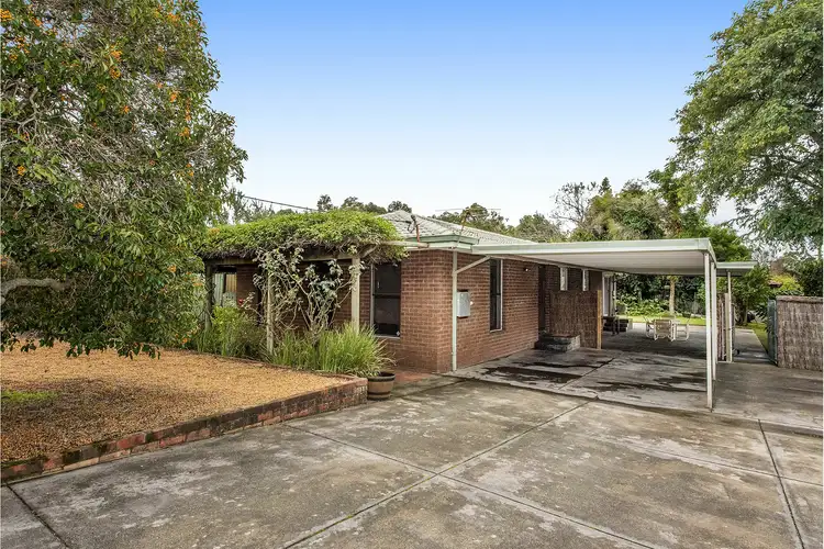 26 Shield Road, Lesmurdie WA 6076