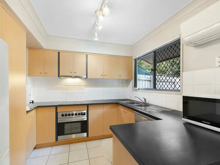 Third view of Homely townhouse listing, 3/18 Goulburn Street, Hawthorne QLD 4171