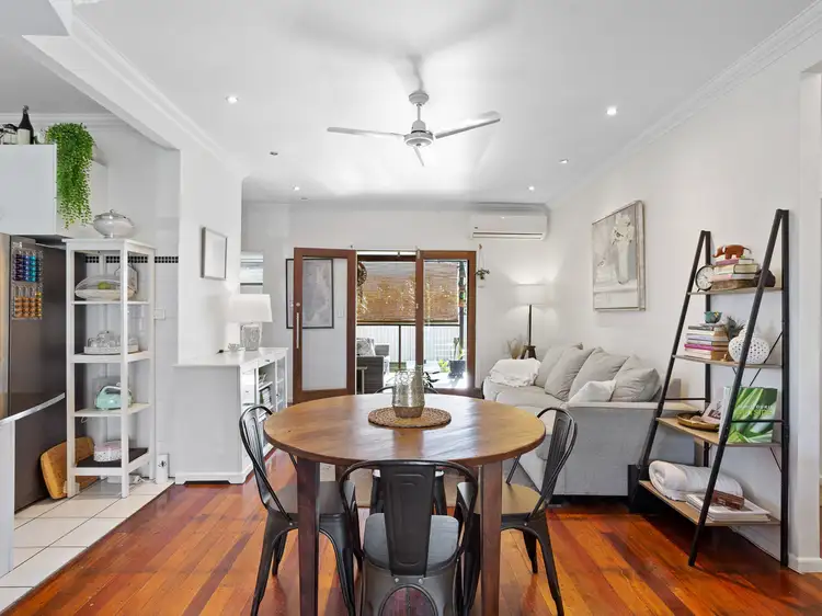 20 Westbrook Street, Woody Point QLD 4019