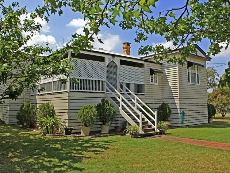 32 Percy Street, Warwick QLD 4370