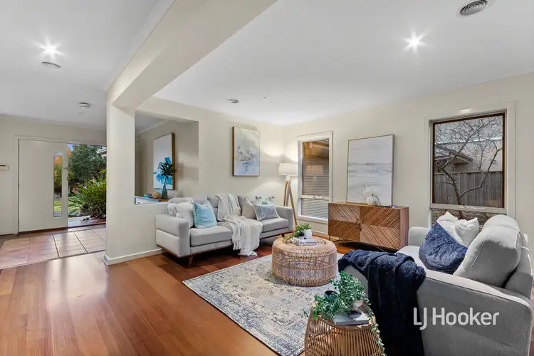 Fifth view of Homely house listing, 128 Sanctuary Lakes South Boulevard, Sanctuary Lakes VIC 3030