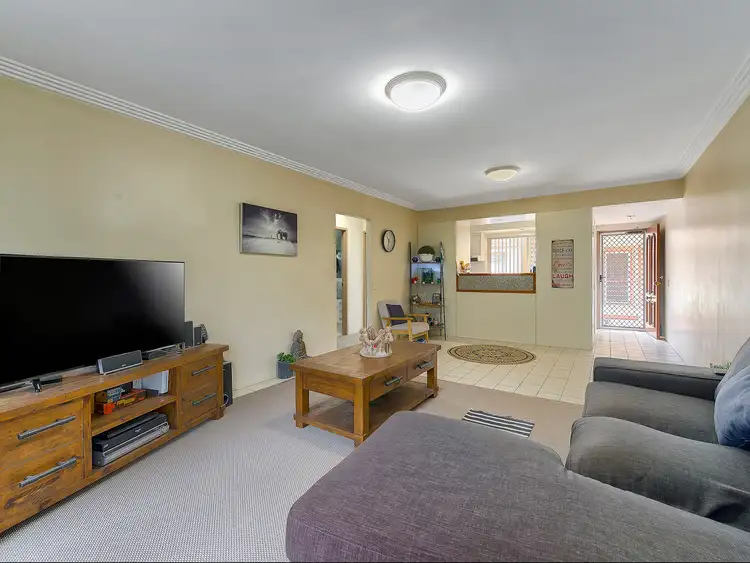 Third view of Homely apartment listing, 4/27 Dobson Street, Ascot QLD 4007