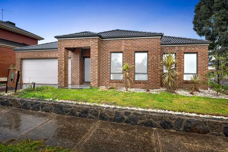 8 Loughton Avenue, Epping VIC 3076