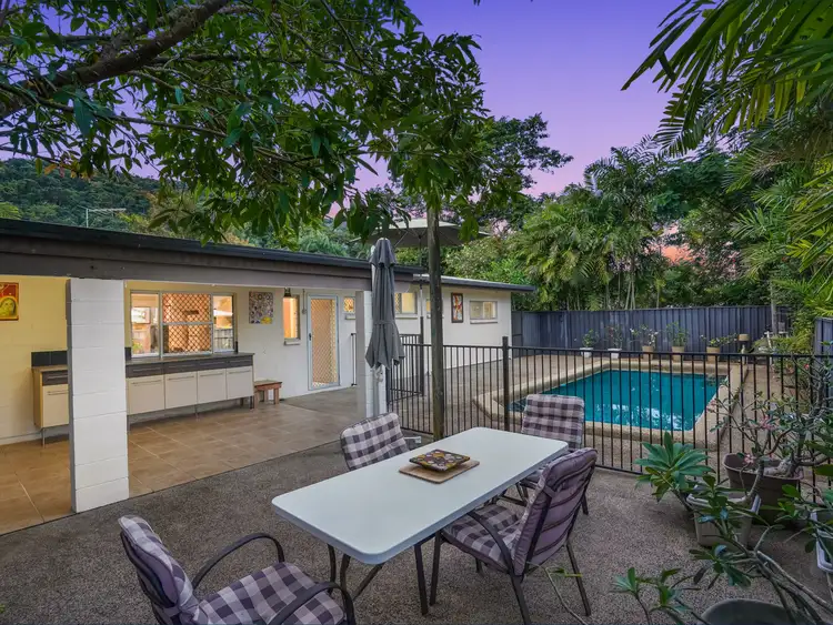 196 Jensen Street, Edge Hill QLD 4870
