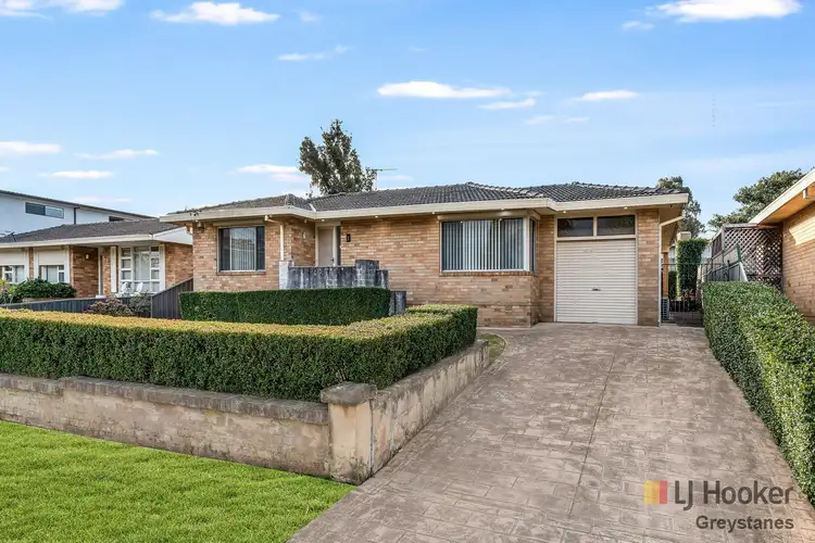 7 Bayfield Road, Greystanes NSW 2145