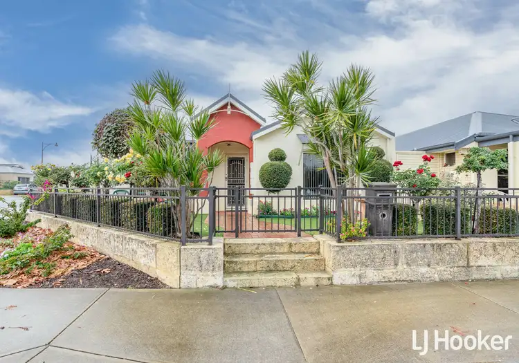 33 Casablanca Avenue, Southern River WA 6110