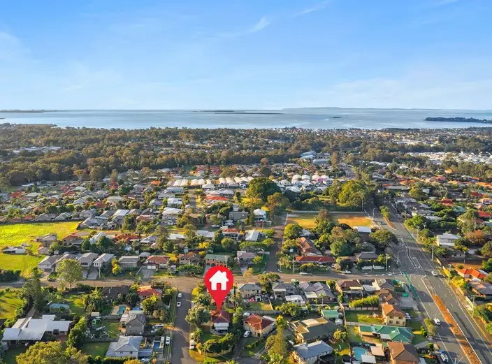 Third view of Homely house listing, 4 St Andrews Avenue, Birkdale QLD 4159