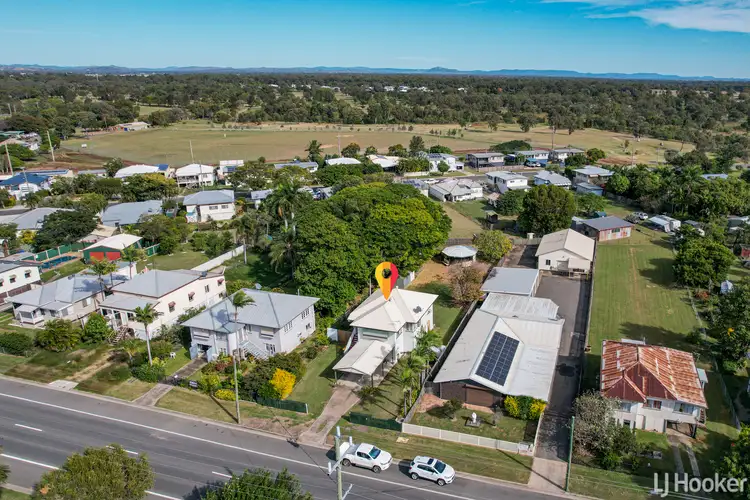 Second view of Homely house listing, 15 Hollingsworth Street, Kawana QLD 4701
