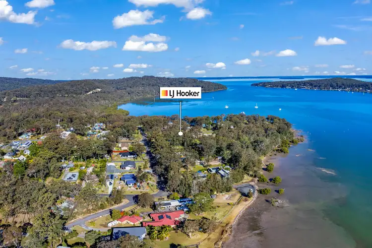 Fifth view of Homely house listing, 4 The Point, Bundabah NSW 2324