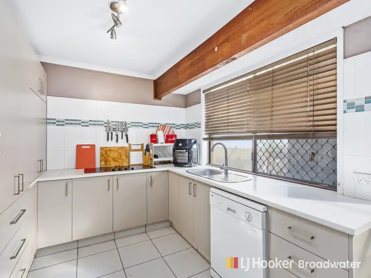 2/19 Stephenson Street, Labrador QLD 4215