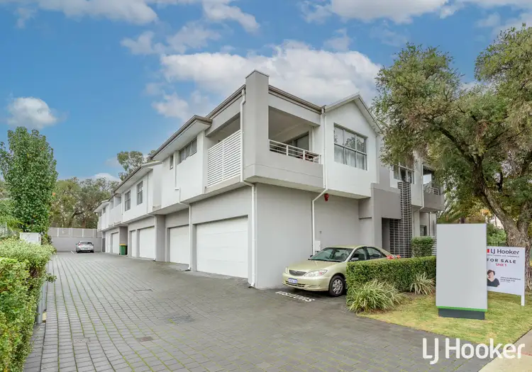 1/11 Debenham Street, Thornlie WA 6108