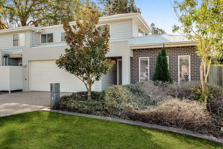 2/15 Henry Street, Mount Lofty QLD 4350