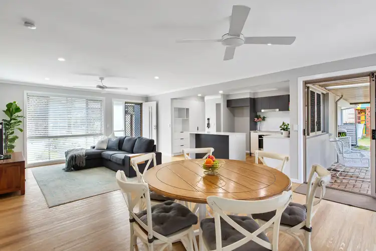 Fifth view of Homely house listing, 4 Bellini Court, Alexandra Hills QLD 4161