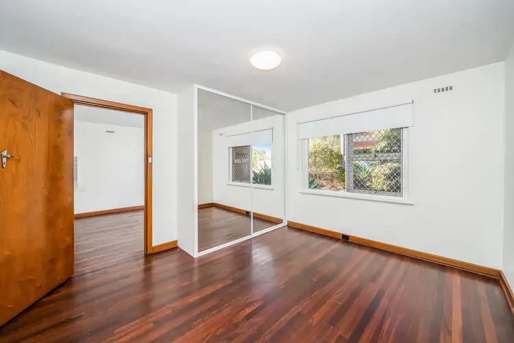 Fifth view of Homely unit listing, 4/57 Troy Terrace, Jolimont WA 6014