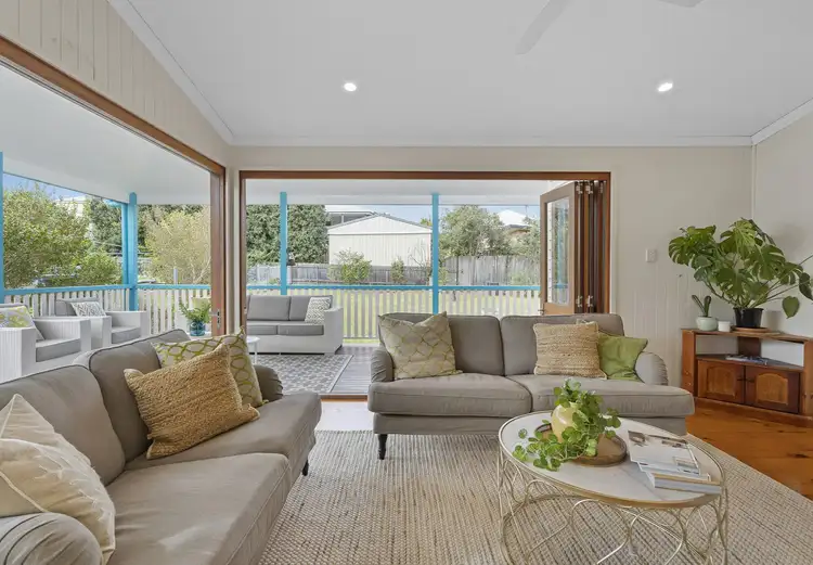Main view of Homely house listing, 5 Fairview Street, Fairfield QLD 4103