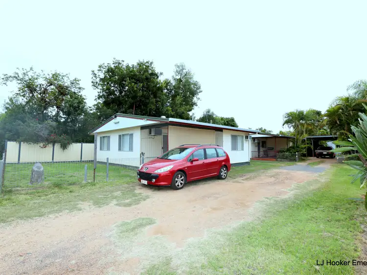 31 Church Lane, Emerald QLD 4720