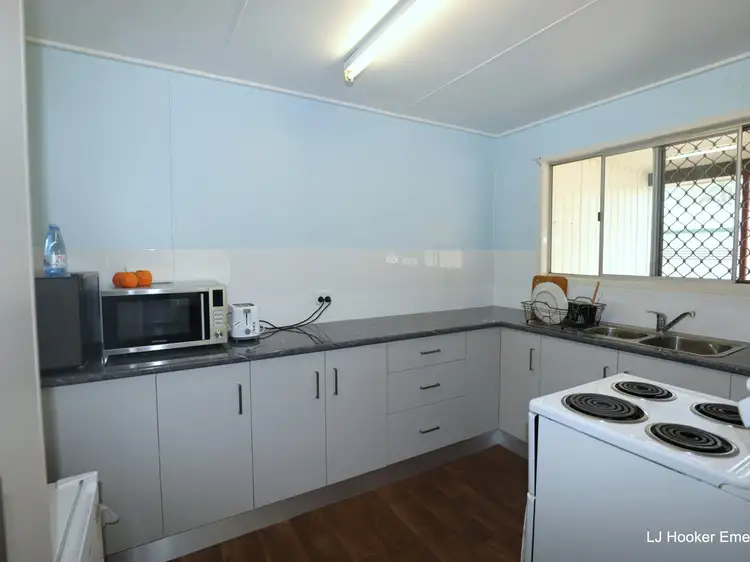 Sixth view of Homely semi-detached listing, 31 Church Lane, Emerald QLD 4720