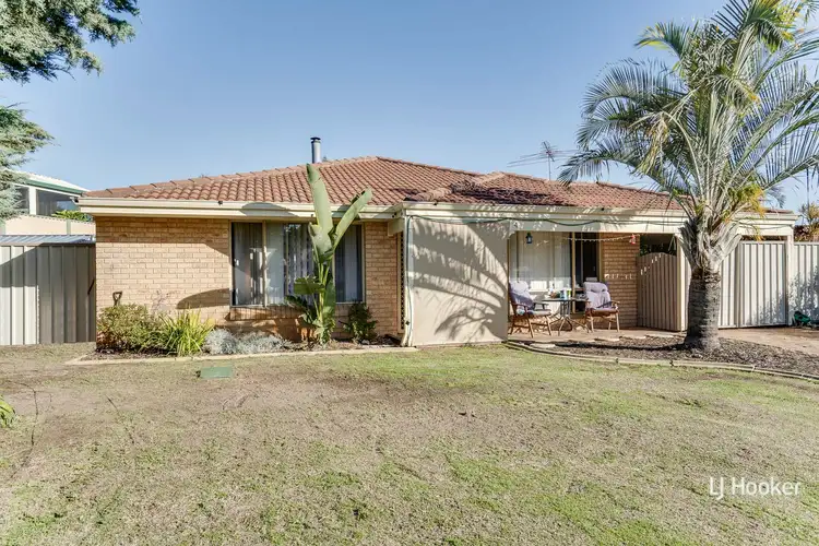 4 Ferris Green, Parmelia WA 6167