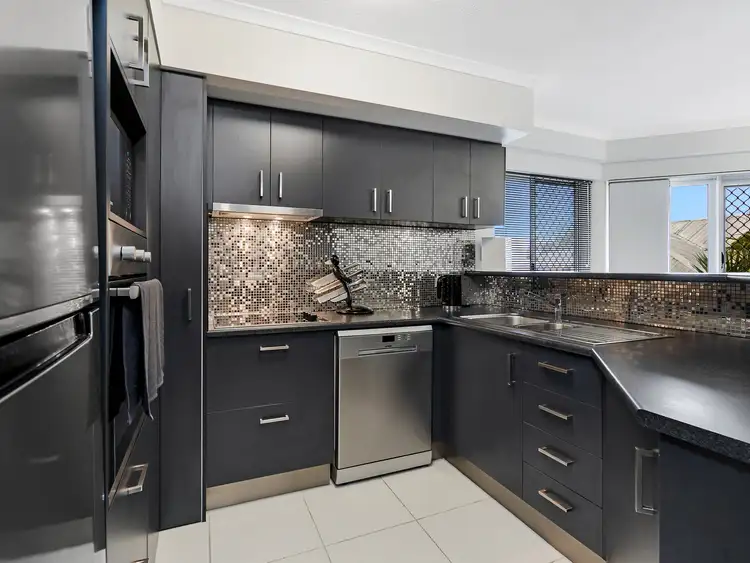 Sixth view of Homely unit listing, 62/16 Crescent Avenue, Mermaid Beach QLD 4218