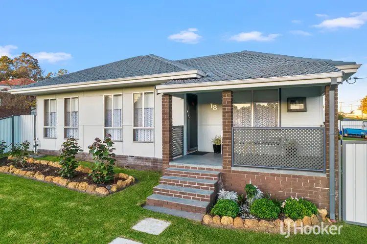 18 Blaydon Road, Collie WA 6225