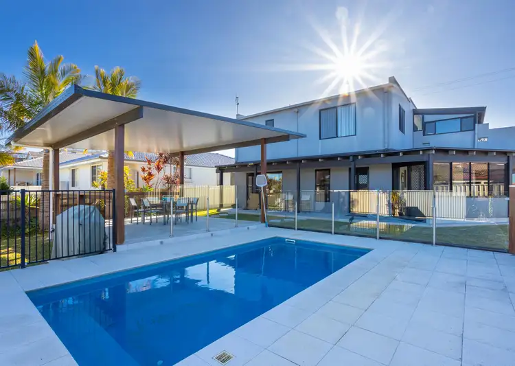 330 Saltwater Rd, Wallabi Point NSW 2430