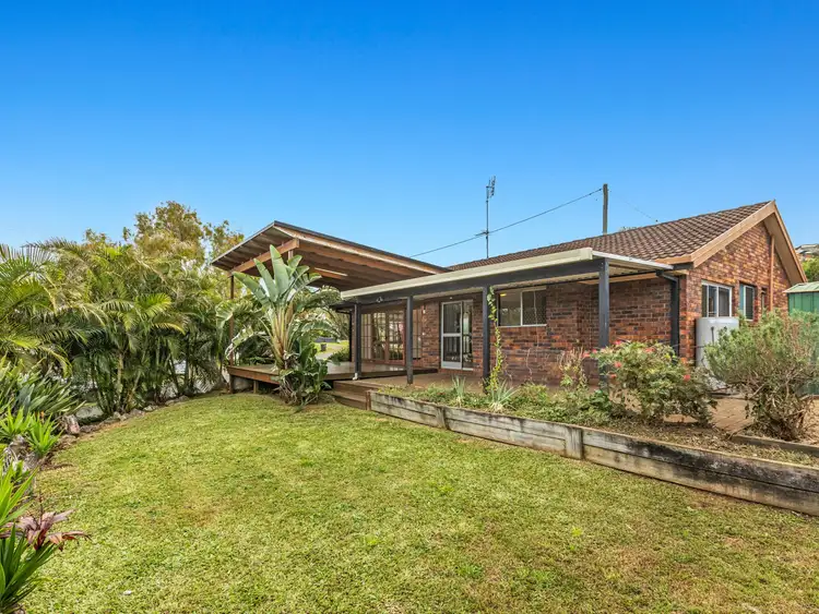 Main view of Homely house listing, 27 Martinelli Avenue, Banora Point NSW 2486