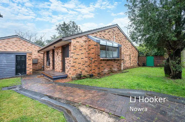8/27 Bowada Street, Bomaderry NSW 2541