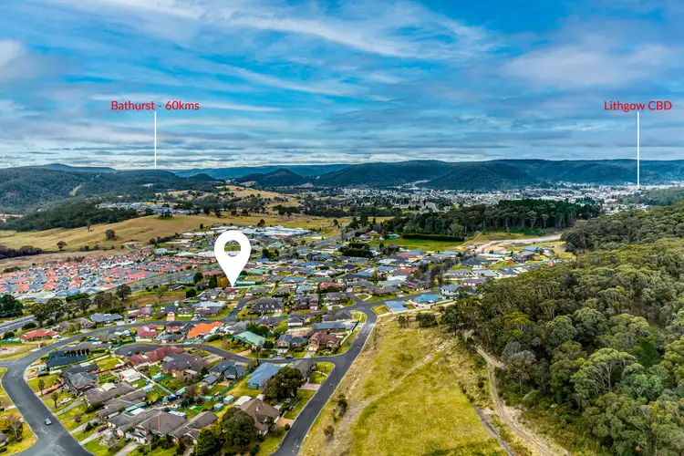 Fourth view of Homely house listing, 4 Protea Place, Lithgow NSW 2790