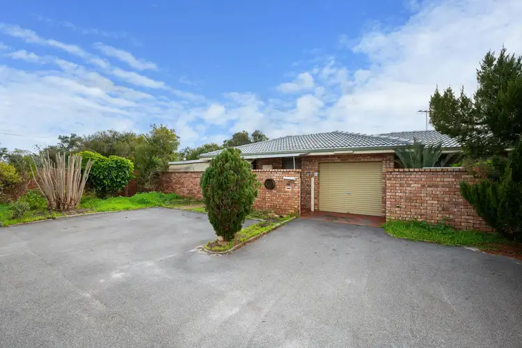Second view of Homely house listing, 44 Dealy Close, Cannington WA 6107