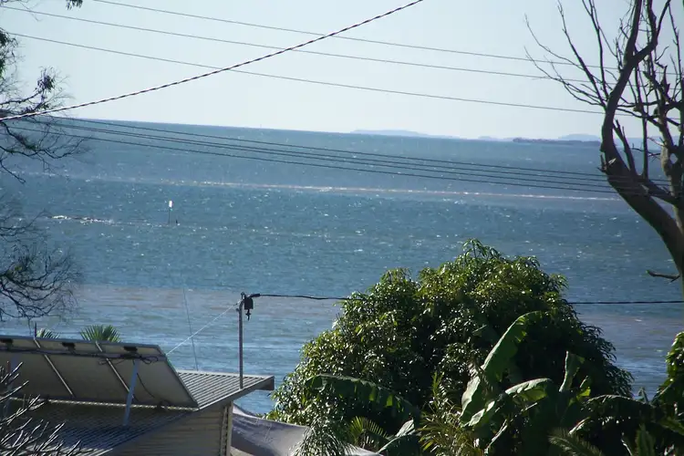 15 SHELLEY cres, Lamb Island QLD 4184