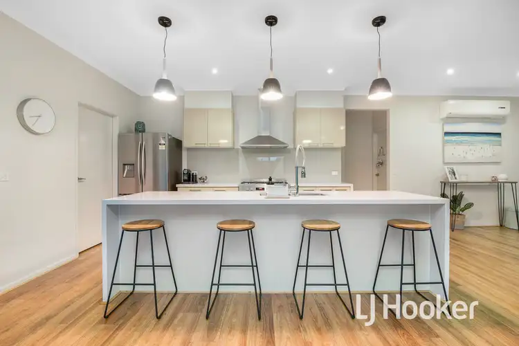 Second view of Homely house listing, 16 Royanne Close, Bunyip VIC 3815