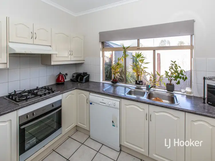 Seventh view of Homely unit listing, 2/1 Diarama Close, Araluen NT 870