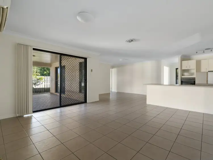 Sixth view of Homely house listing, 2 Thor Court, Caboolture QLD 4510