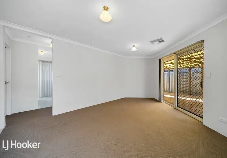 Fifth view of Homely villa listing, 1/82 Station Street, Cannington WA 6107