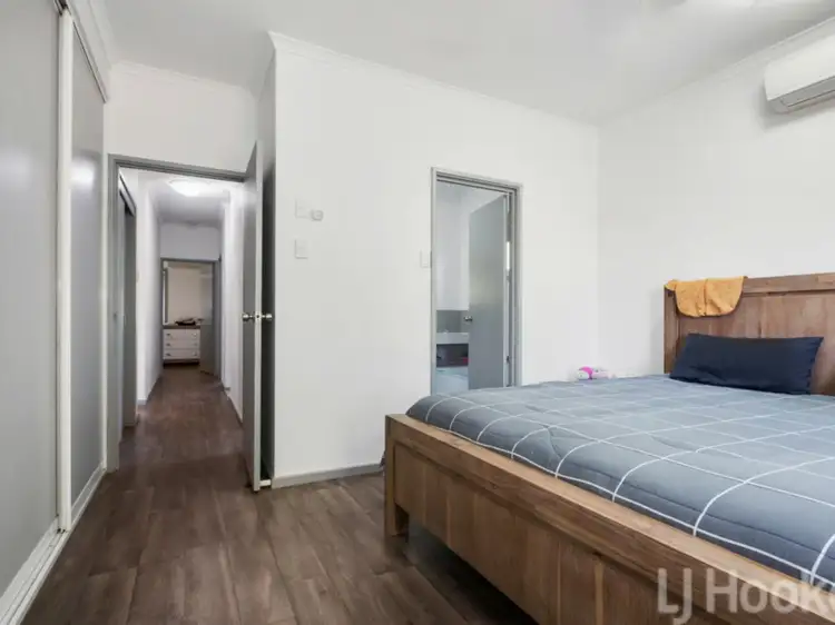 Third view of Homely house listing, 6 Parker Close, Baynton WA 6714