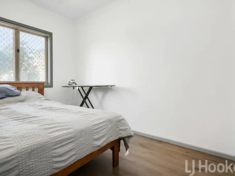 Fourth view of Homely house listing, 6 Parker Close, Baynton WA 6714