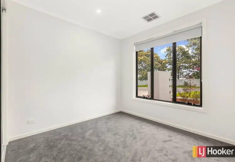 Fifth view of Homely unit listing, Unit 1/116 Bentinck Street, Wallan VIC 3756
